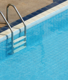 Disinfection and treatment of water in the pool:
